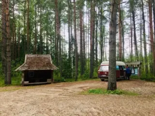 🇬🇧The practical side of Estonia, so nice to camp up there/🇫🇷Le côté pratique de l’Estonie, c’est tellement facile de camper là bas