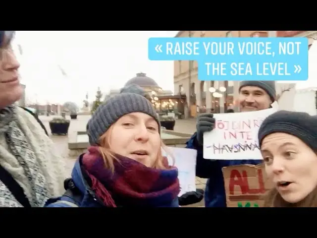 "Singing on the road" in Karlskrona (Fridays for future), Sweden